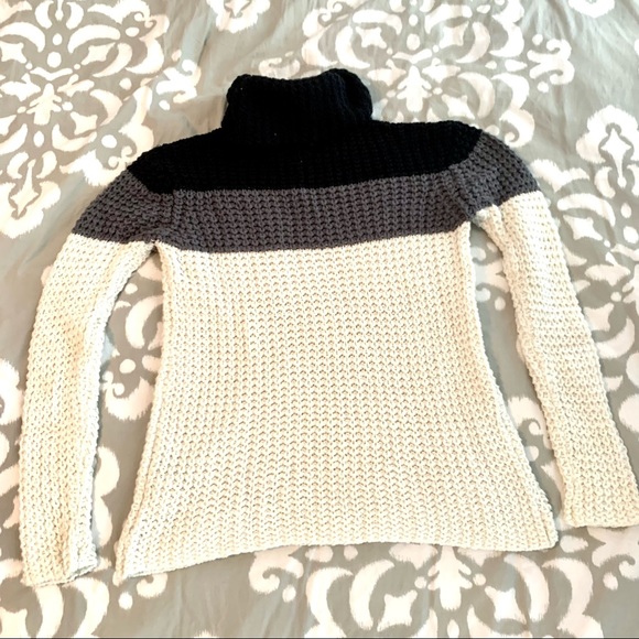 ELEMENT EDEN Shaker knit black, gray white color block sweater - Picture 2 of 7